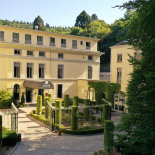 Prologue - Castel de Pont-à-Lesse (2)